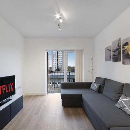 K Suites - Town Centre Hatfield Хатфилд Экстерьер фото