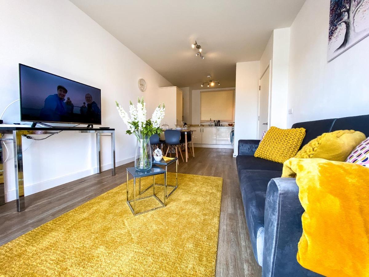 K Suites - Town Centre Hatfield Хатфилд Экстерьер фото
