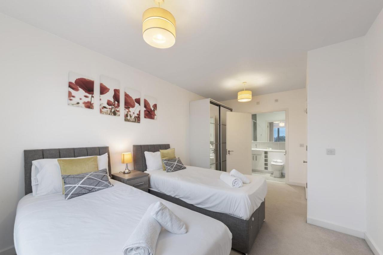 K Suites - Town Centre Hatfield Хатфилд Экстерьер фото